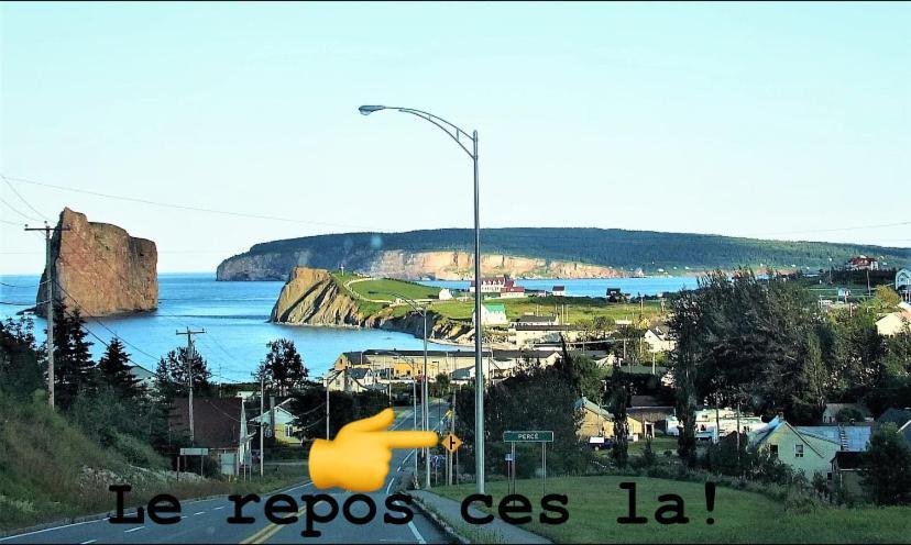 Motel Le Repos Percé Zewnętrze zdjęcie